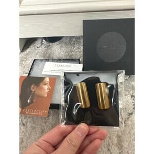 Castlecliff BAR‎ EARRING New
